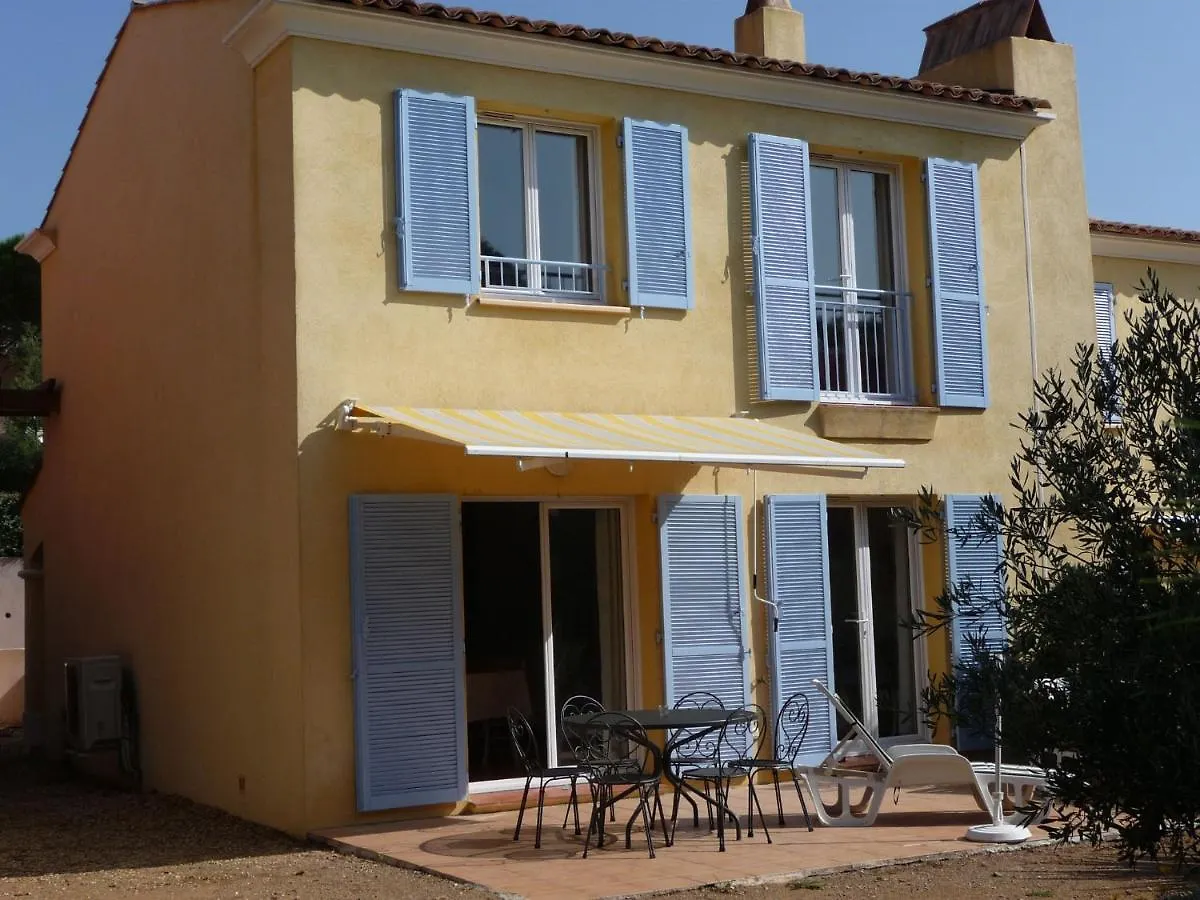 Holiday home Villa Domaine De La Pinede Golfe Saint Tropez La Garonnette-Plage